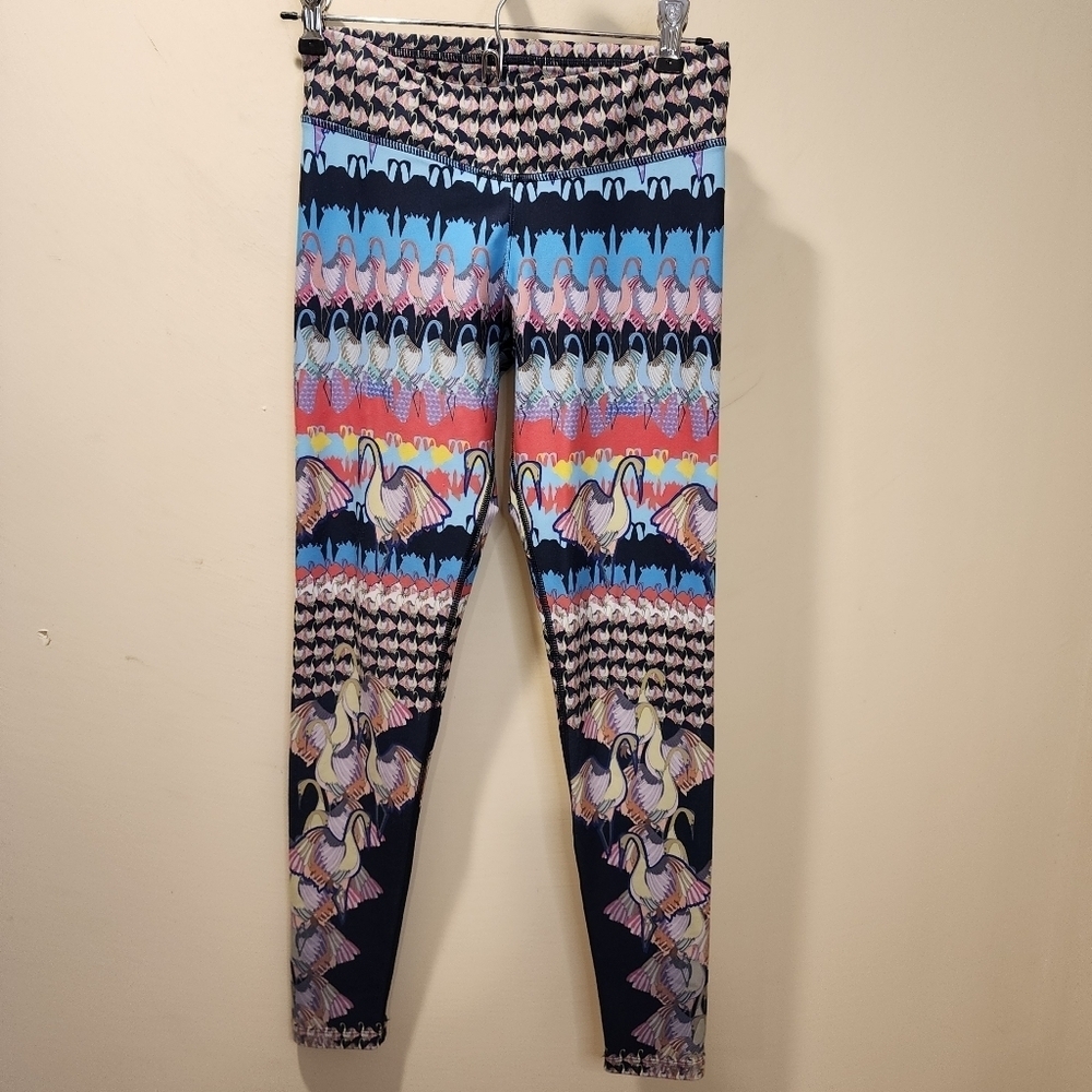NUX Swan Bird Print Athletic leggings size S